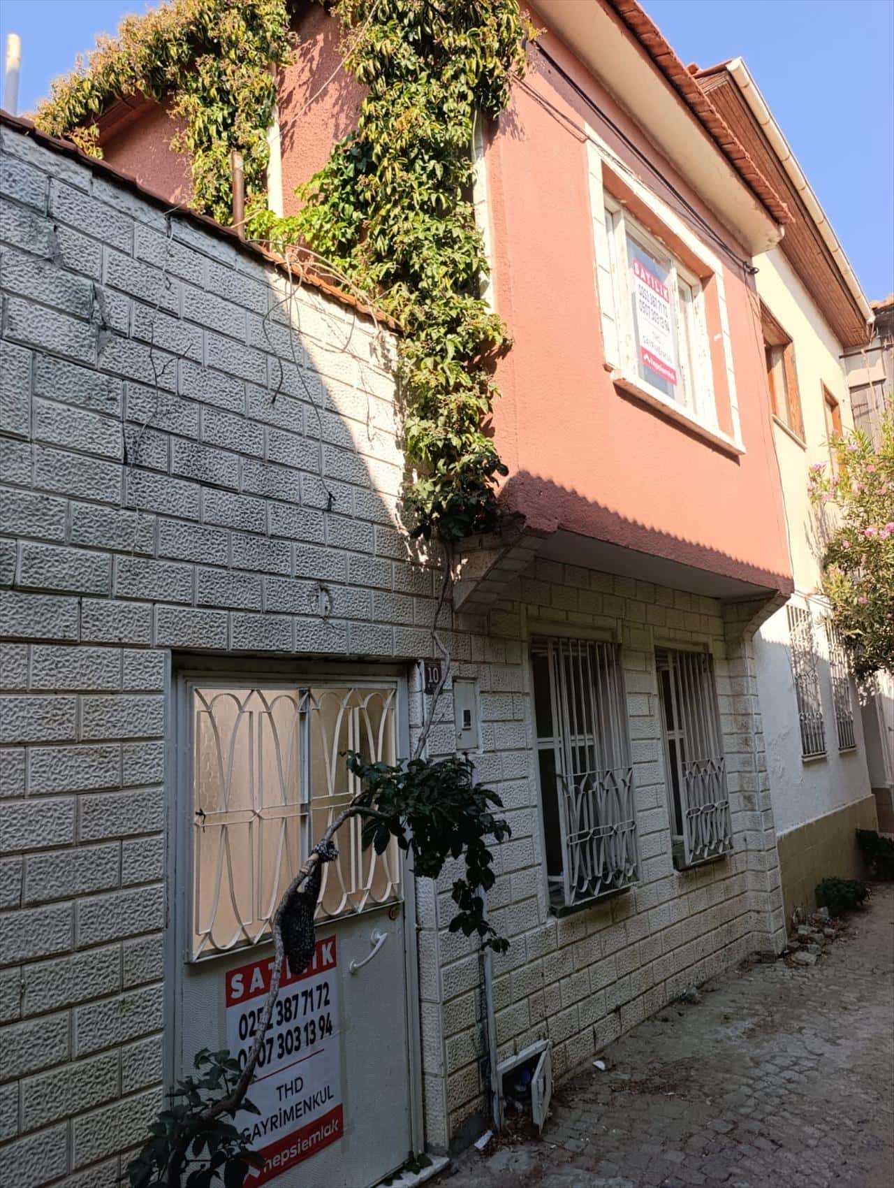 2533 BALIKESİR AYVALIK HAYRETTİNPAŞA MAH. SATILIK